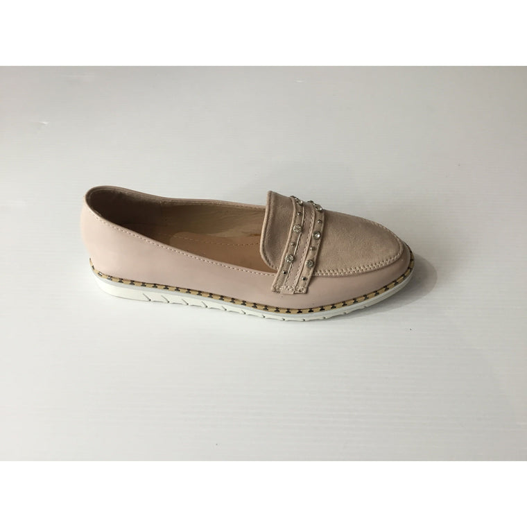 Shoes Beige Patent Loafers | WA54-05
