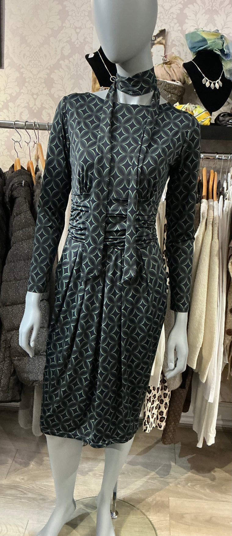 Onjenu Women’s Sydney Dress | Geo Green
