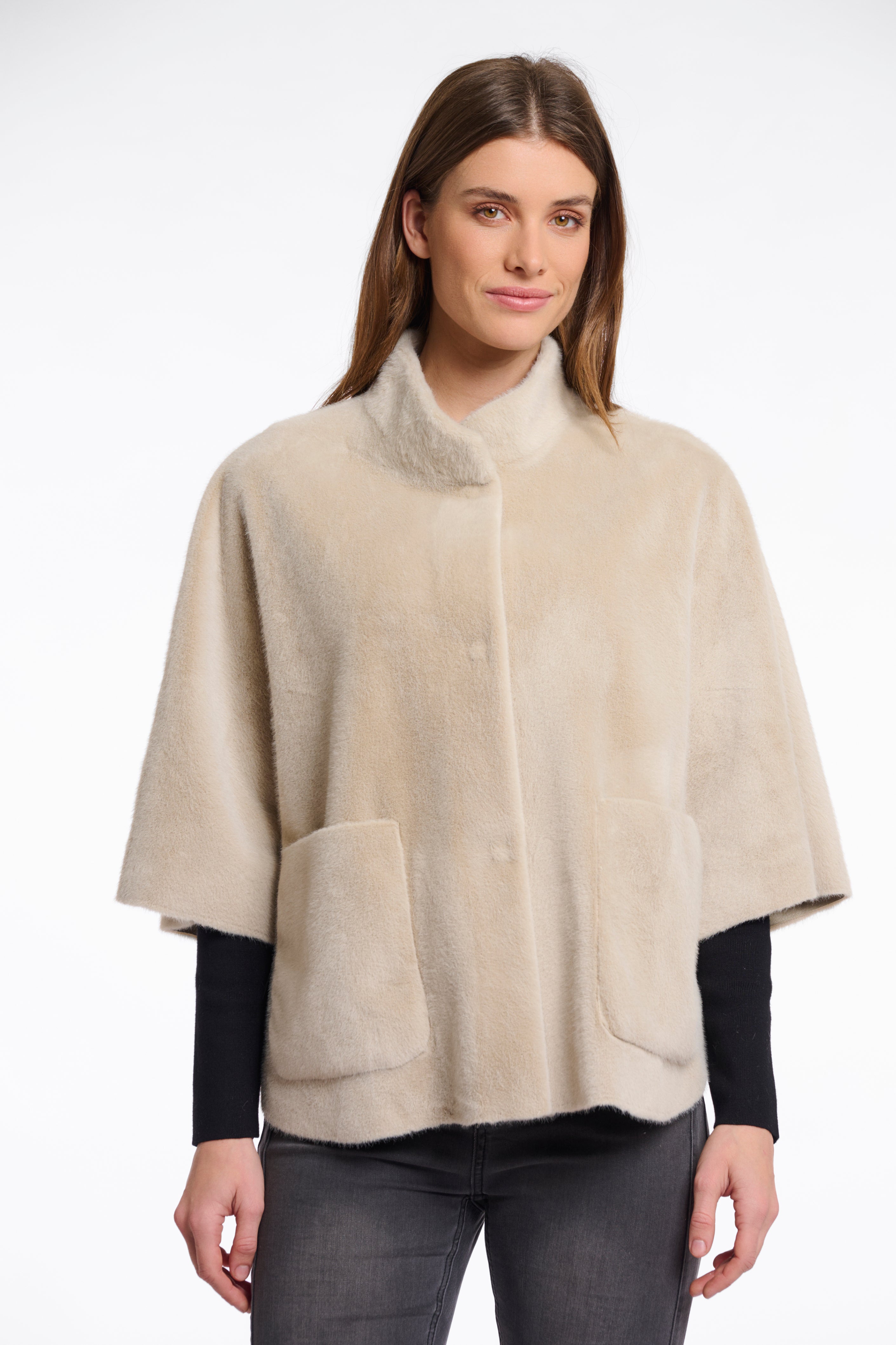 Rino & Pelle Women’s Dewi Fur Cape | Birch