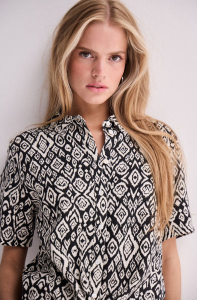 Ichi Women’s Ihlinno SH2 Shirt | Black Diamond Ik