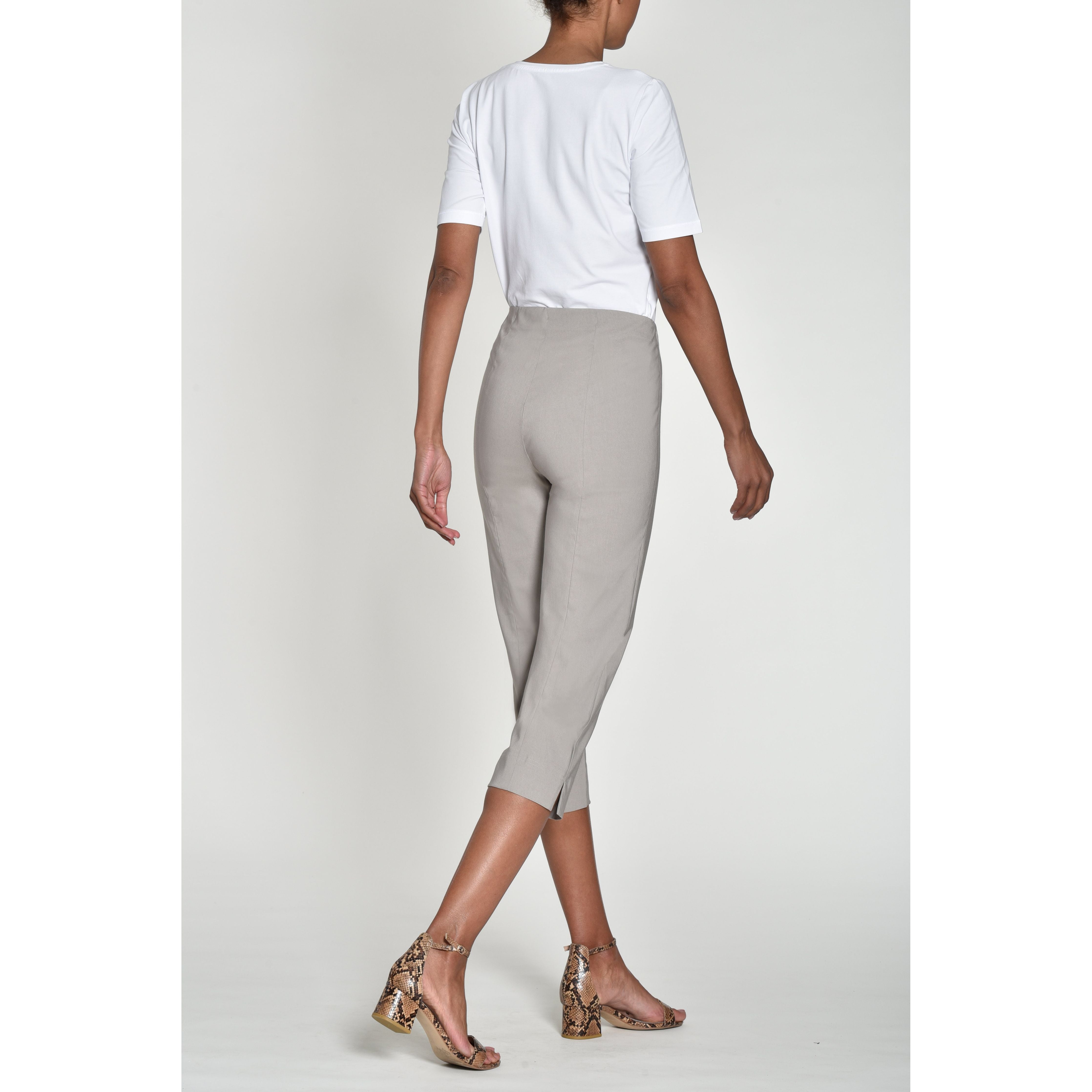 Robell Women's Capri Trousers Marie 07 55cm | 51576 5499 Col 13 - Stone