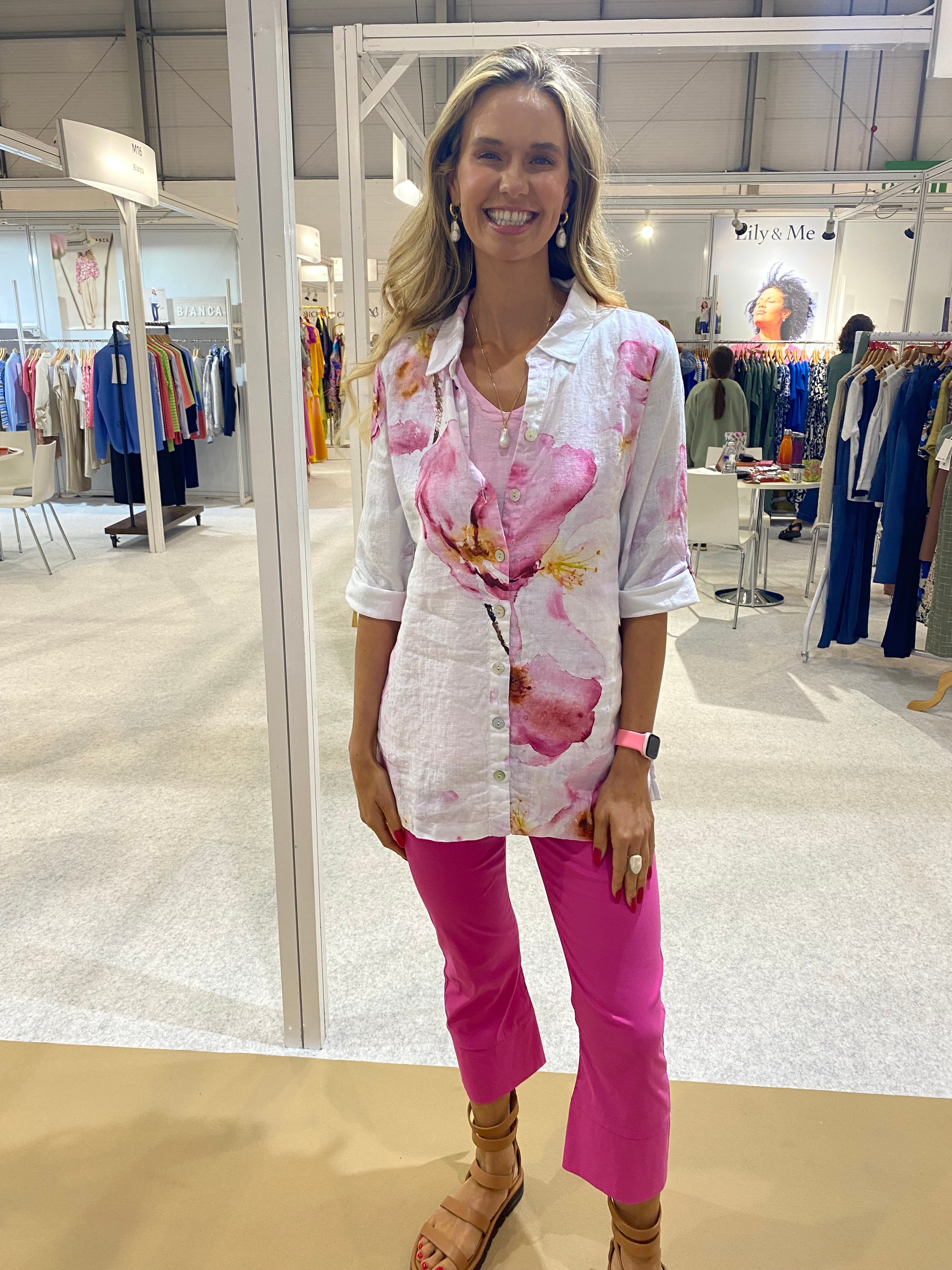 Dolcezza Women’s Floral Linen Blouse | 26682