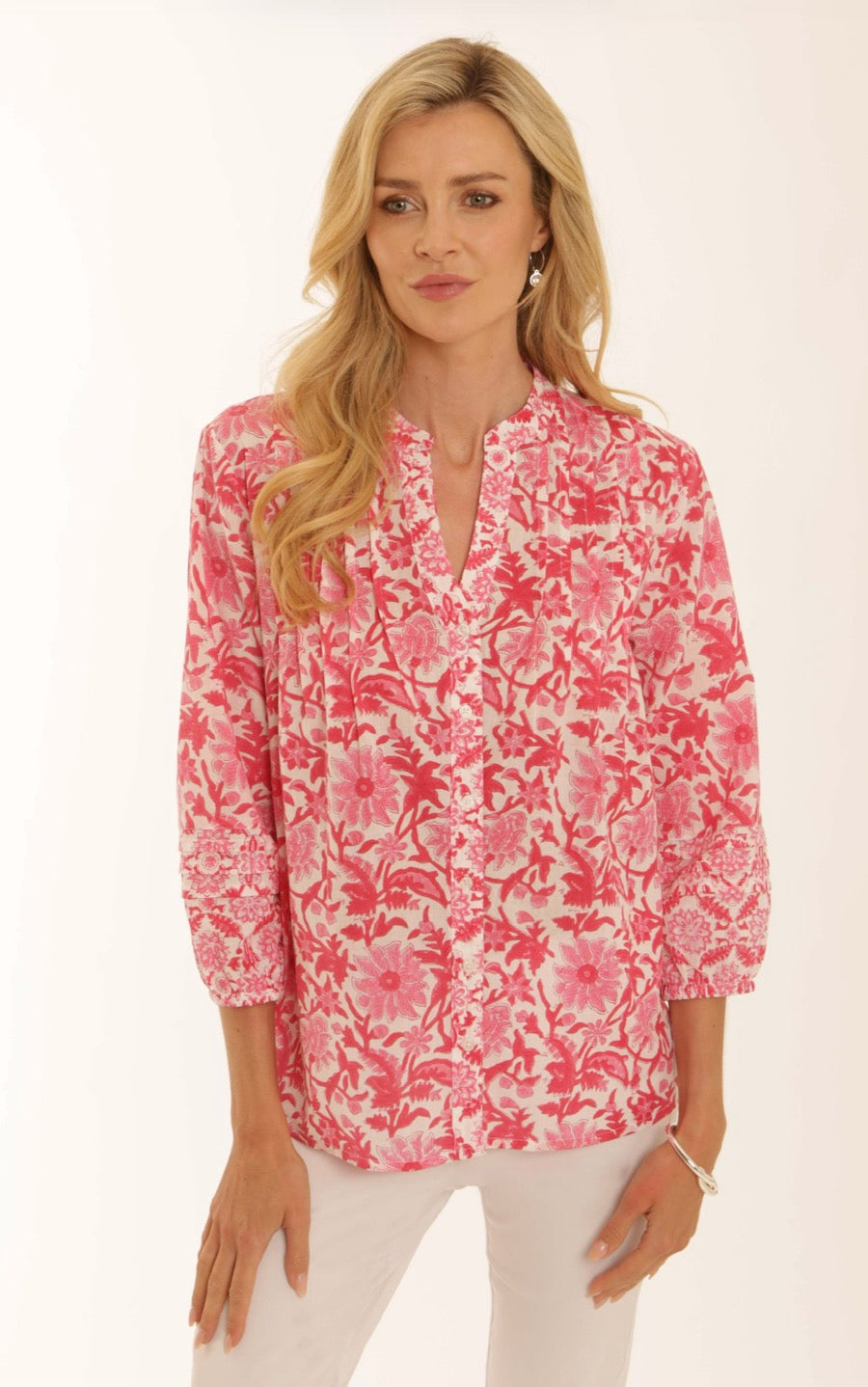 Pomodoro Women's Lincolnshire Shirt in pink floral print.