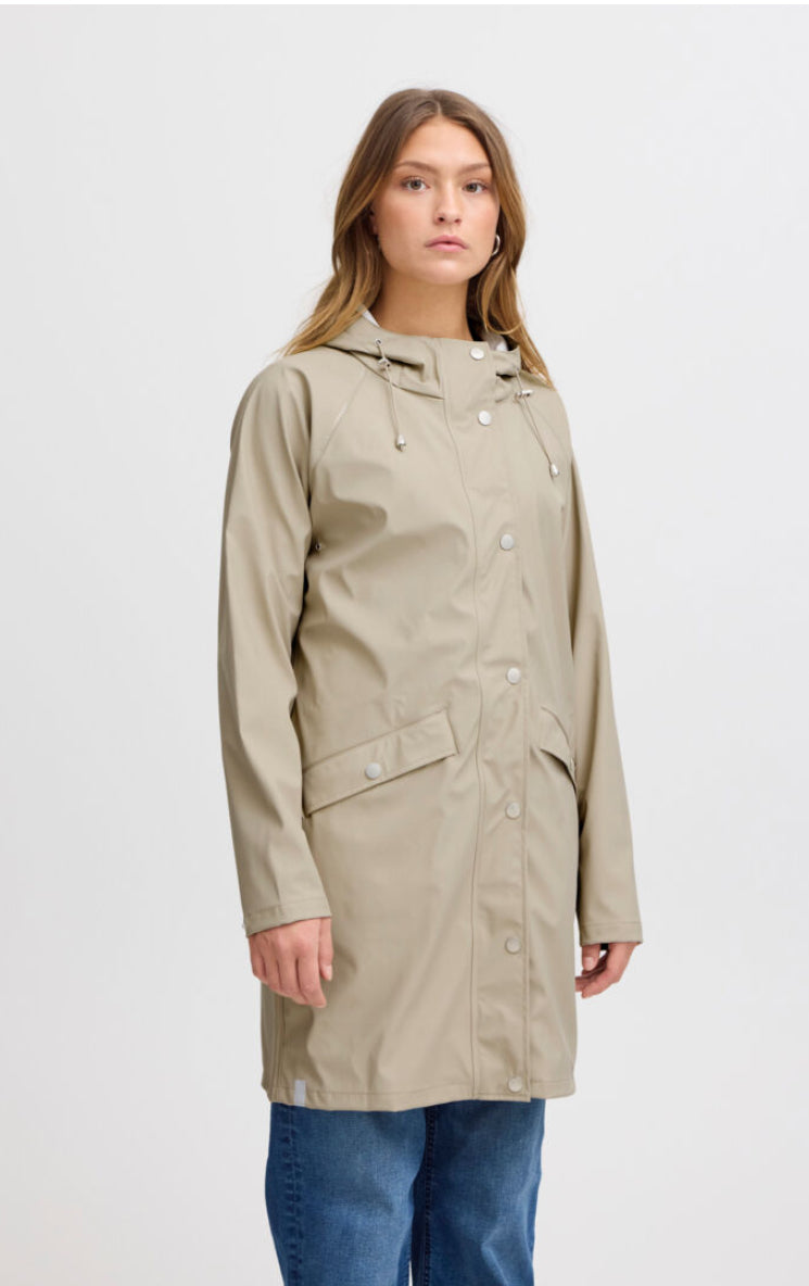 Ichi Women’s Ihtazi JA Raincoat | Doeskin