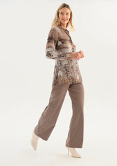 Dolcezza Women's blouse abstract pattern.