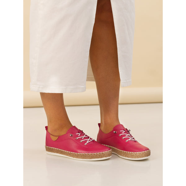 Lunar Womens Leather Plimsole Evie | Raspberry