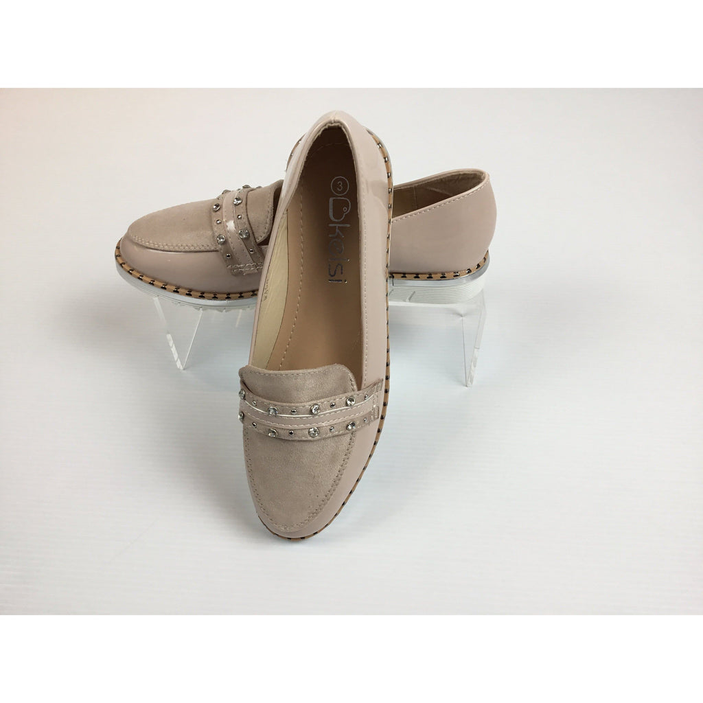 Beige hot sale patent loafers